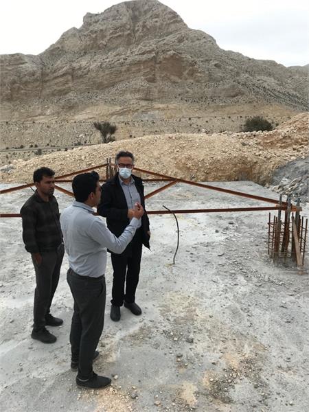 بازدید از مراحل احداث و راه اندازی سایت همراه در روستای لاورده از توابع شهرستان کنگان