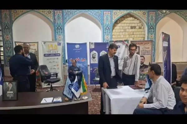 میز ارتباطات مردمی خانواده ارتباطات استان مرکزی برپا شد
