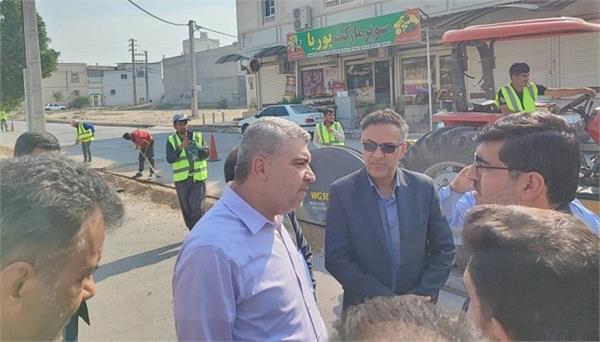 بازدید معاون وزیر ارتباطات و رئیس سازمان فناوری اطلاعات از پروژه فیبر نوری در شهرهای بوشهر، برازجان و گناوه