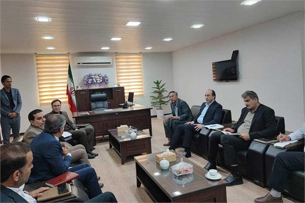 نشست با فرماندار شهرستان تنگستان در خصوص وضعیت ارتباطی این شهرستان